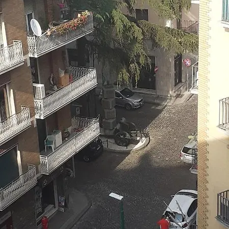 Alojamento de Acomodação e Pequeno-almoço 30 Mt Dal Duomo 4*