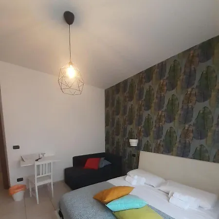 30 Mt Dal Duomo 2* Μπενεβέντο