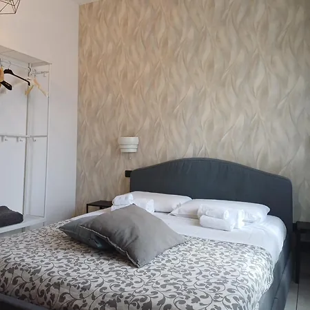 30 Mt Dal Duomo Bed and Breakfast 2*