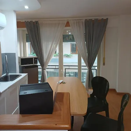 30 Mt Dal Duomo Bed and Breakfast Μπενεβέντο