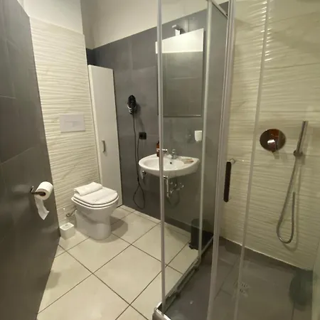 Alojamento de Acomodação e Pequeno-almoço 30 Mt Dal Duomo 4*